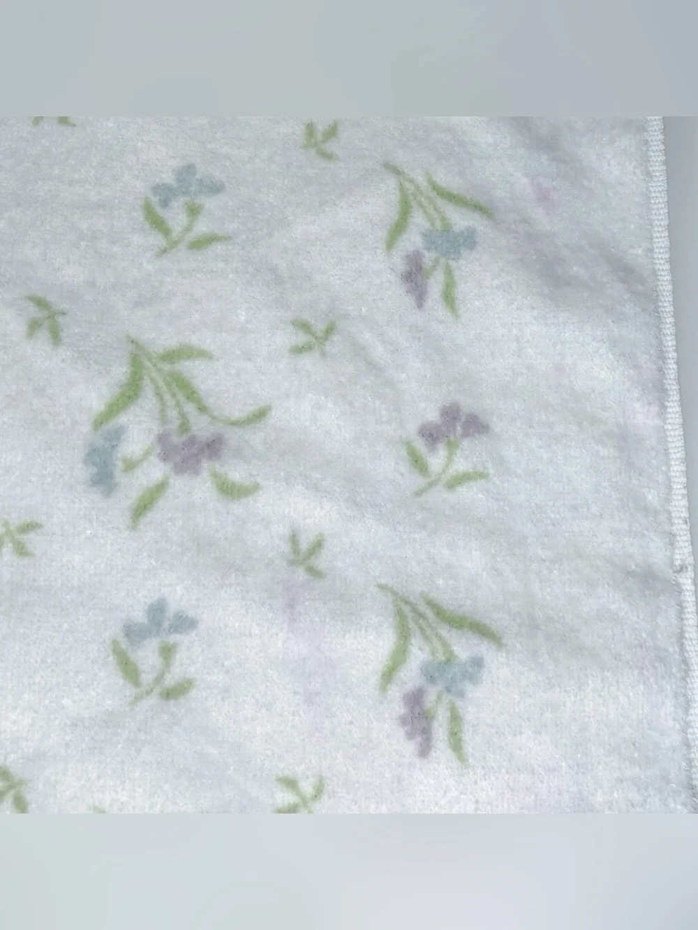 Vintage Floral Bath Towel Satin Trim Cottage Grandma Core USA Made STAINED READ